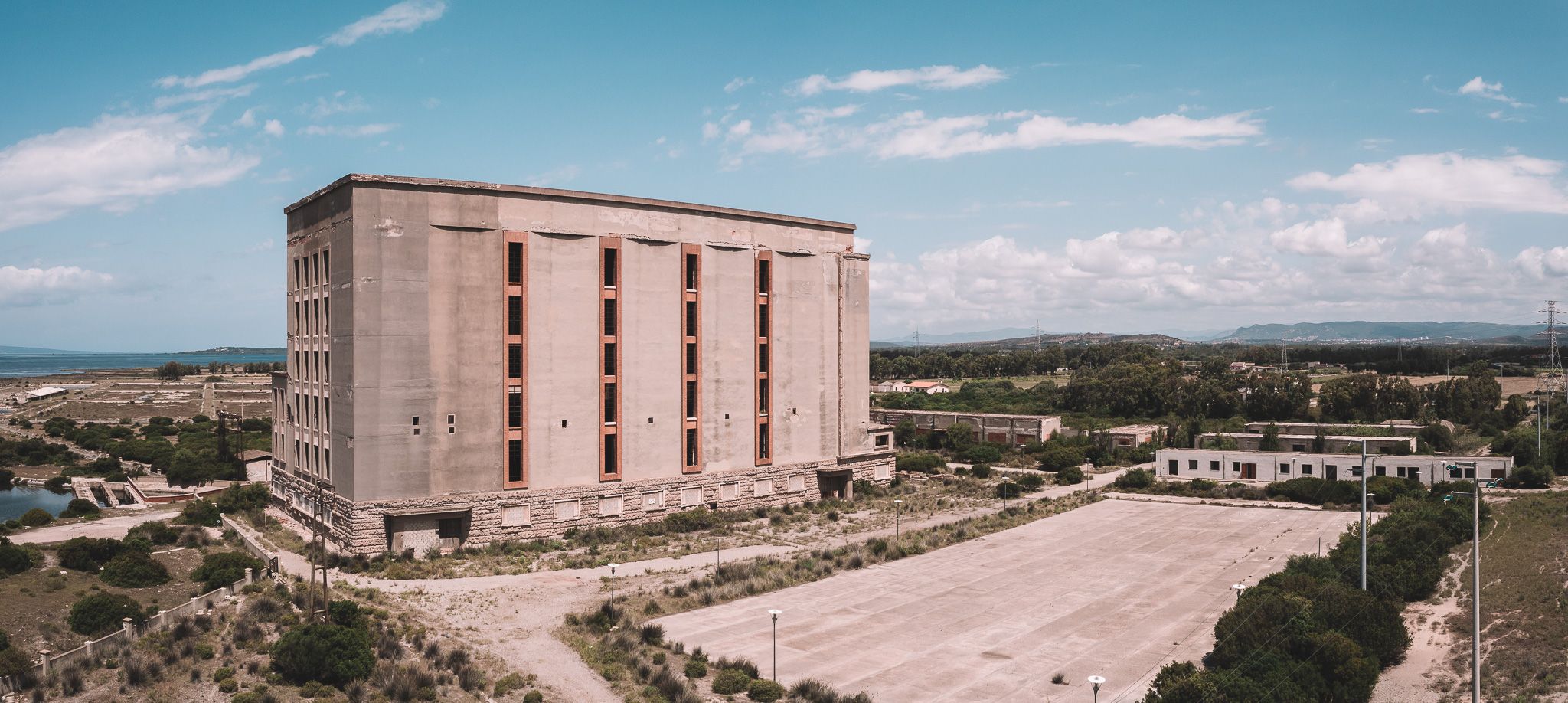 Abandoned Complex - Centrale Elletrica Santa Caterina, Italy