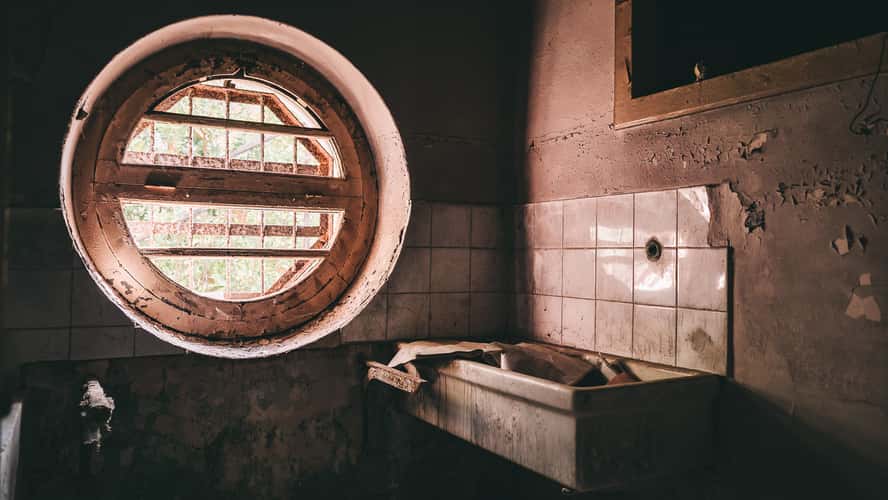 Abandoned Complex - Centrale Elletrica Santa Caterina