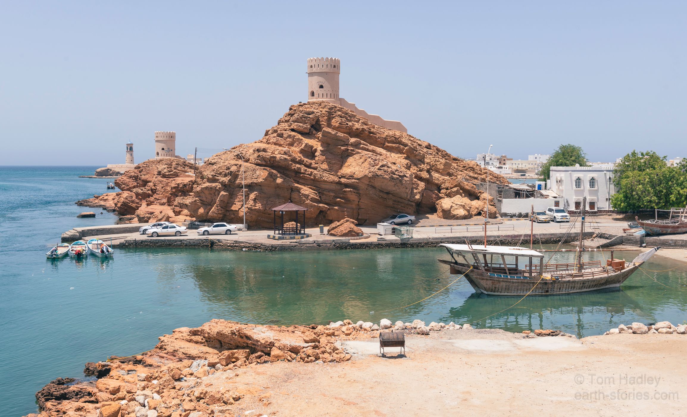 Al Ayjah watchtowers and lighthouse, Oman