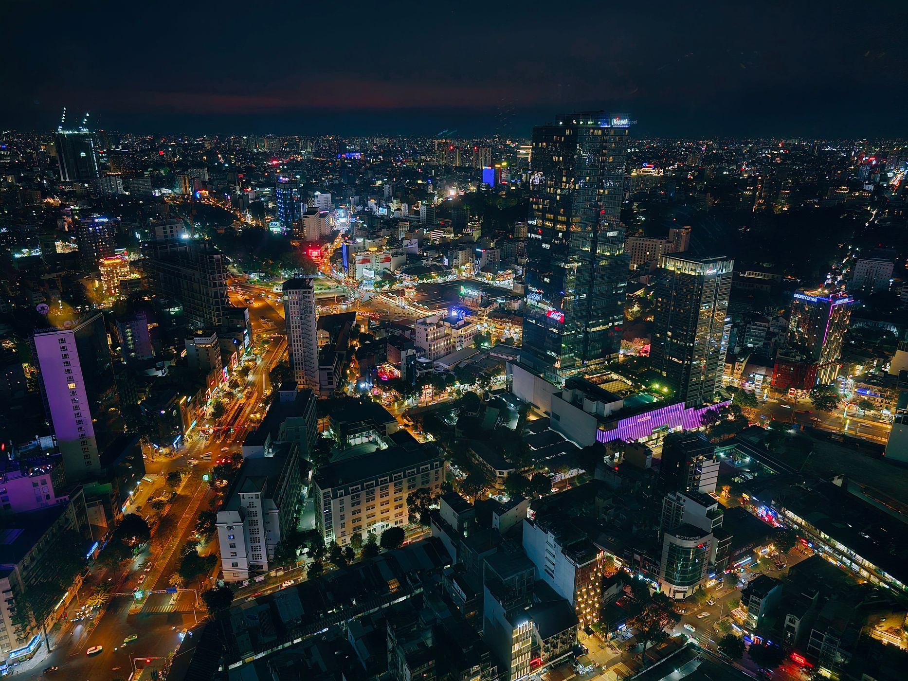 Bitexco Financial Tower, Vietnam