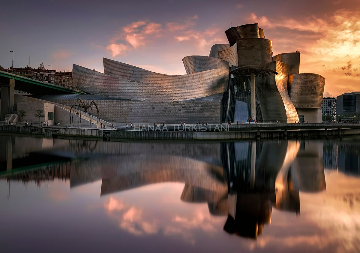 Guggenheim Bilbao, Spain