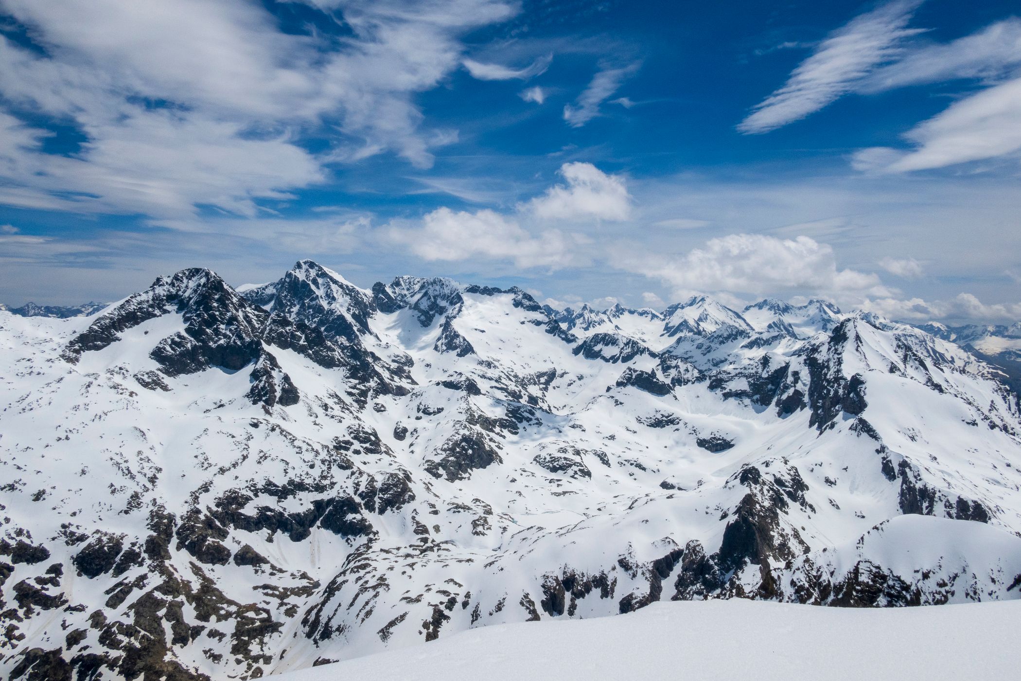 Le Lurien Peak (2826m), France