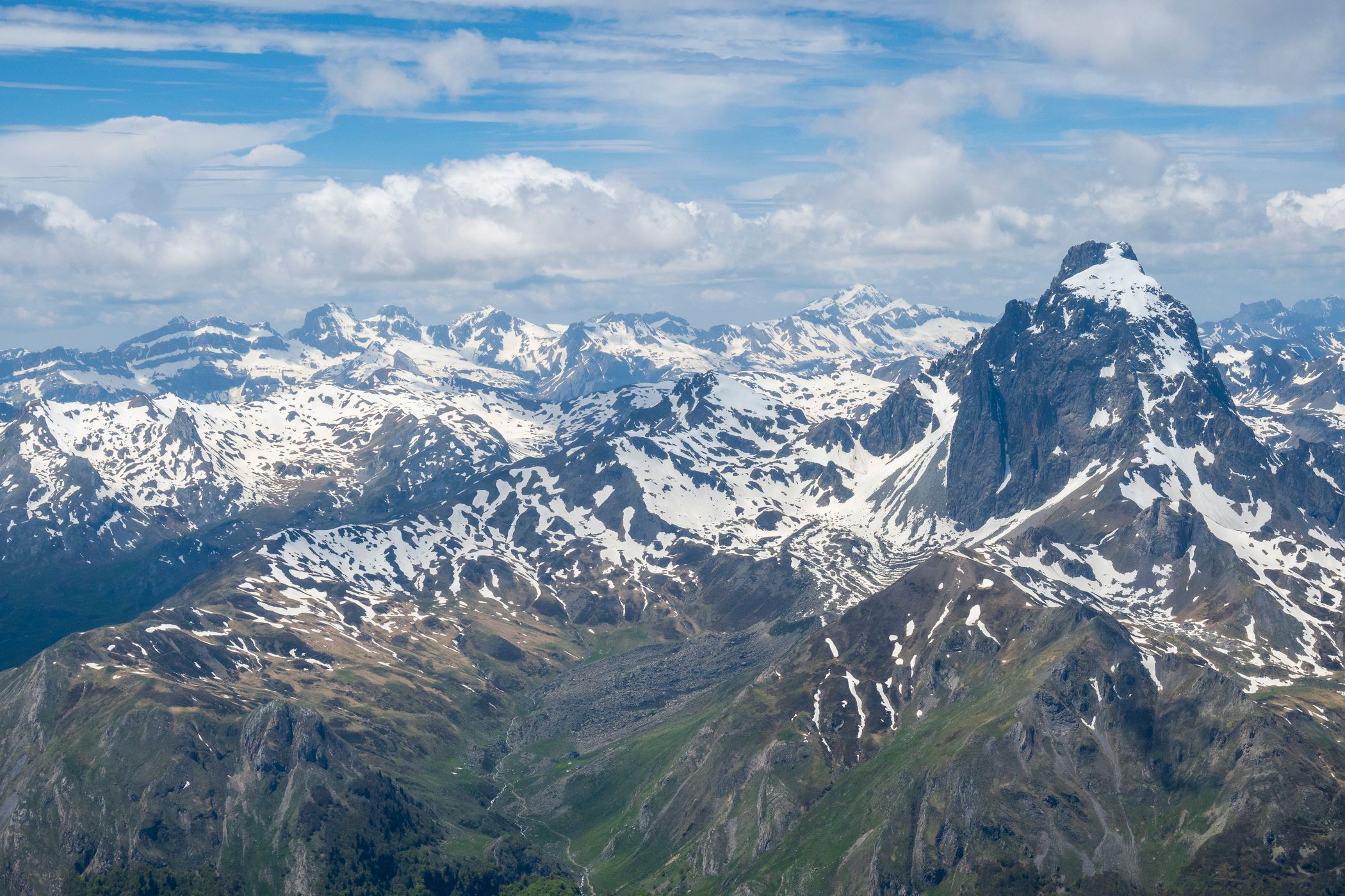 Le Lurien Peak (2826m), France