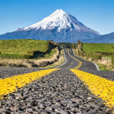 Mt Taranaki, Kent Road, New Plymouth, North Island, New Zealand