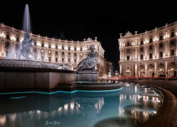 Piazza della Repubblica by night, Rome