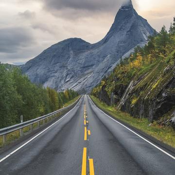 Road to Stetinden, Norway