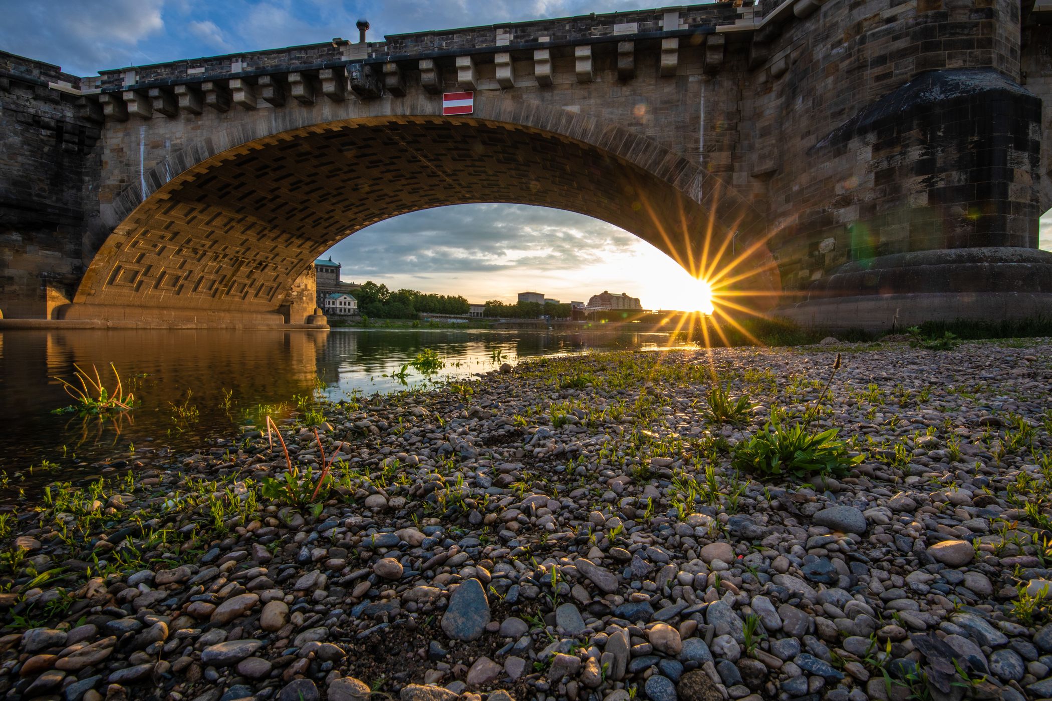 Shore of Elbe, Dresden Cityscape, Germany