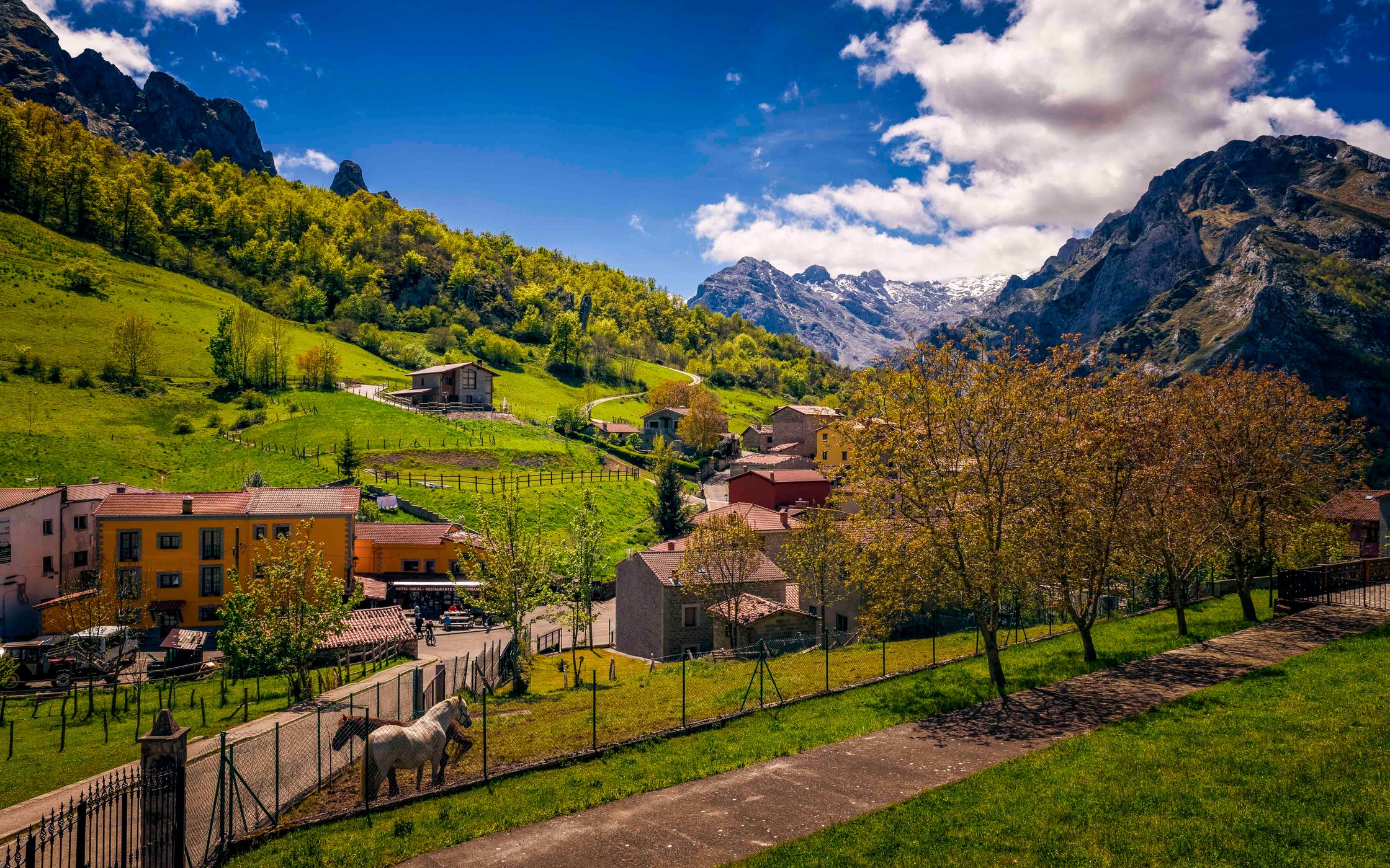 Sotres, Asturias, España, Spain