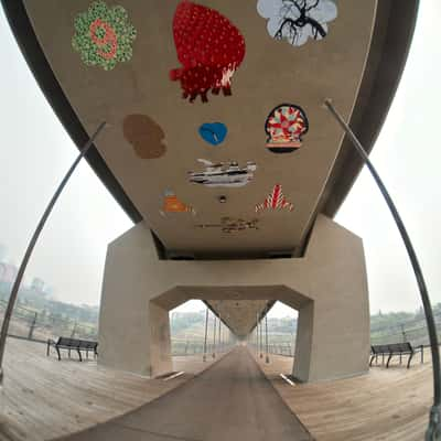 Tawatinâ LRT Bridge, Canada