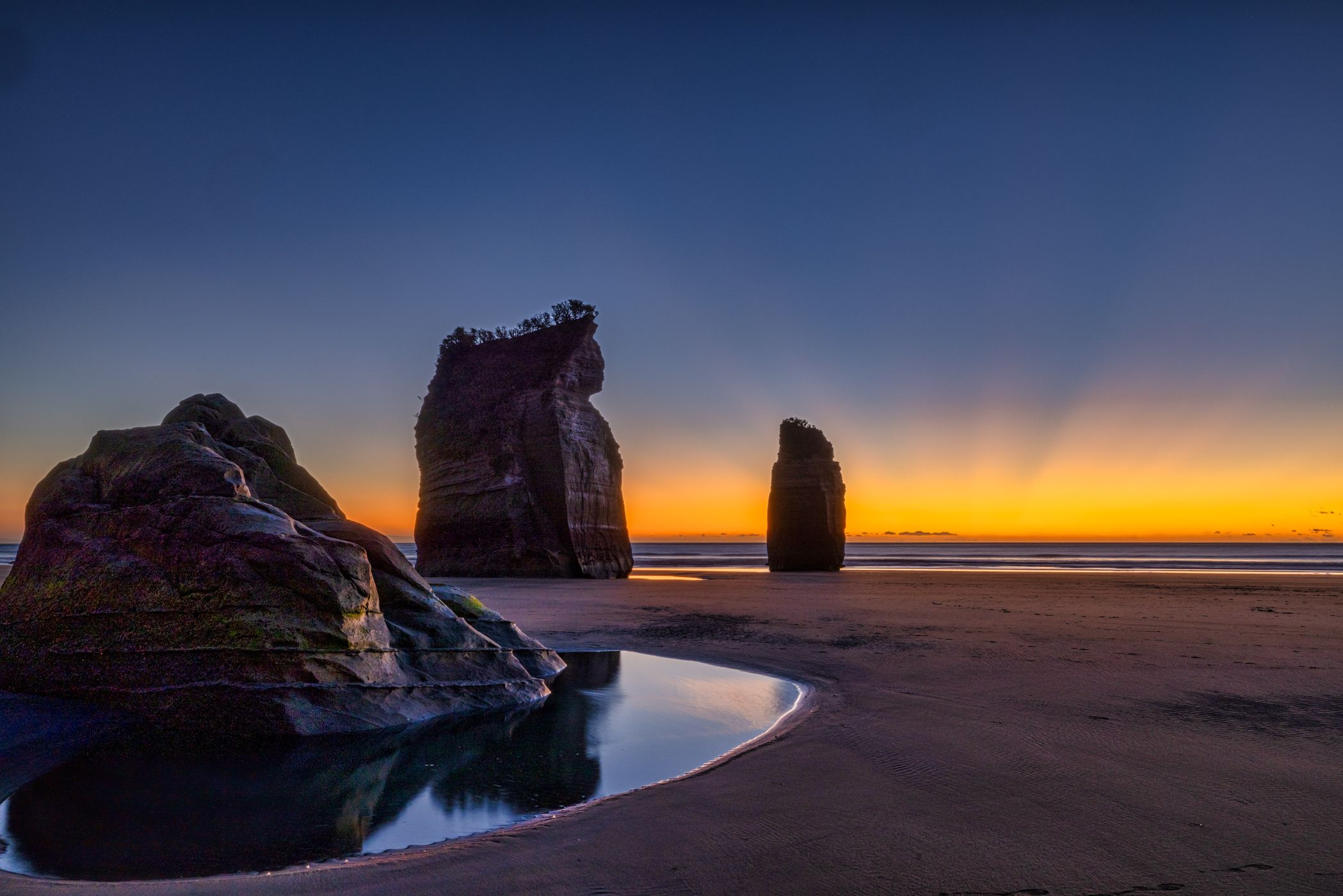 Tongaporutu Beach, New Zealand