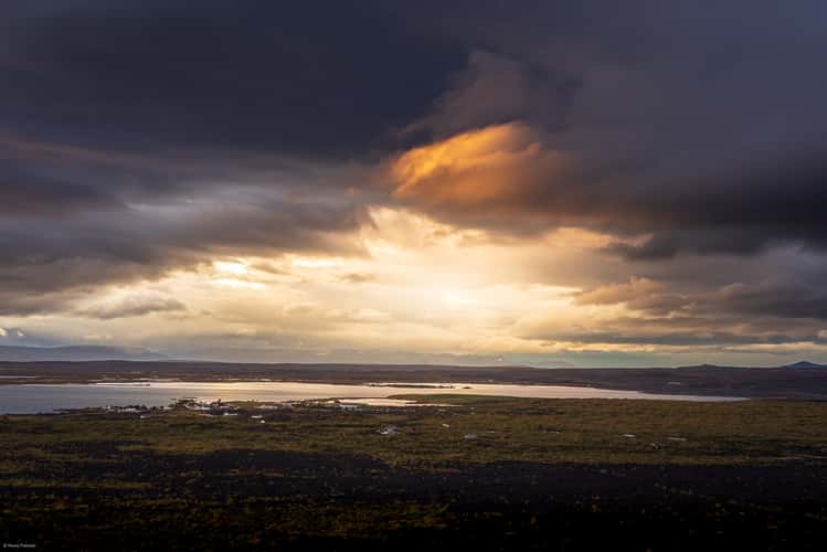 Volcano caldera