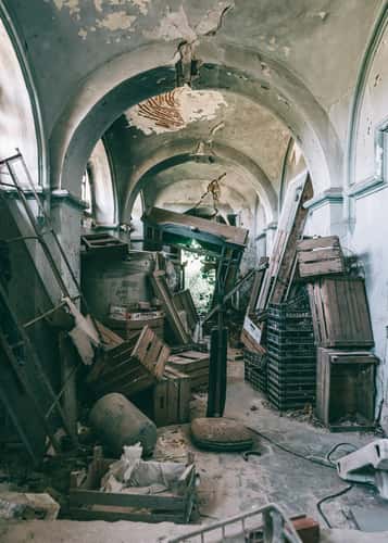 Abandoned Mansion 'Villa Eleonora'