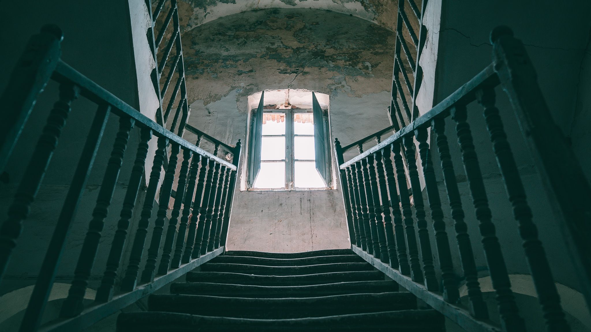 Abandoned Mansion 'Villa Eleonora', Italy