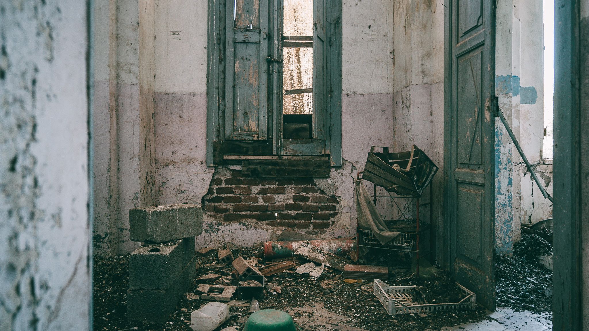 Abandoned Mansion 'Villa Eleonora', Italy