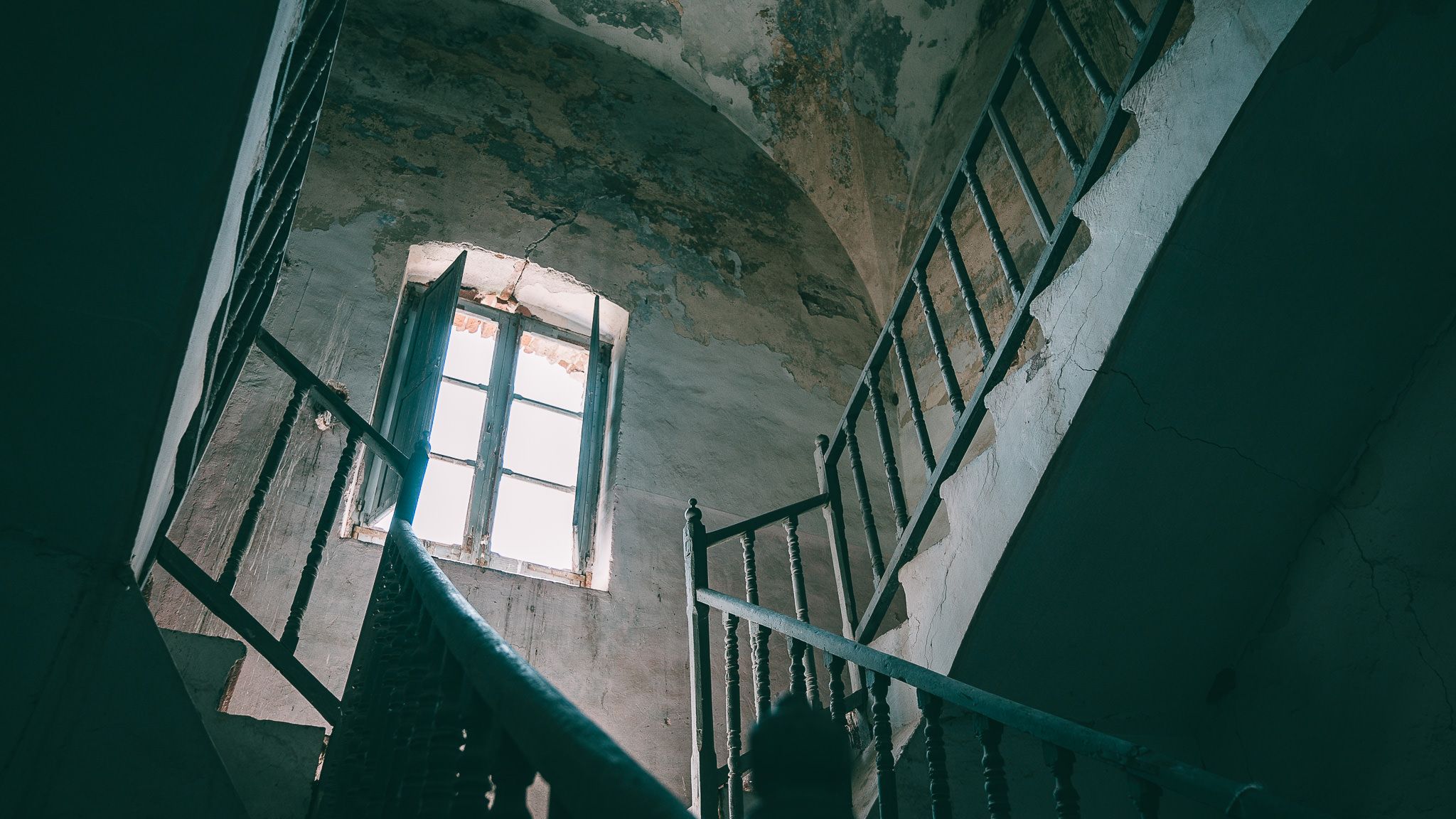 Abandoned Mansion 'Villa Eleonora', Italy