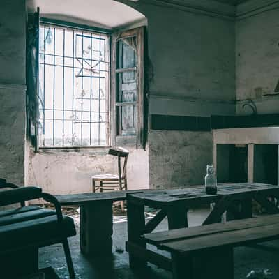 Abandoned Mansion 'Villa Eleonora', Italy