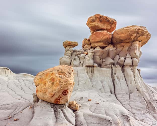 Alien Throne