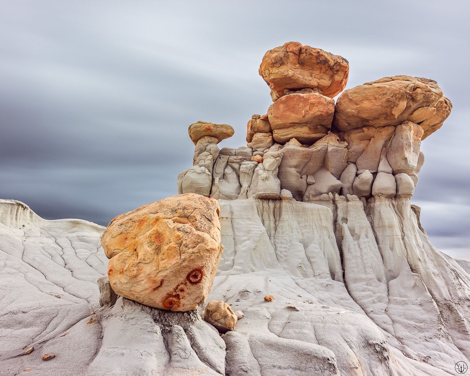 Alien Throne, USA