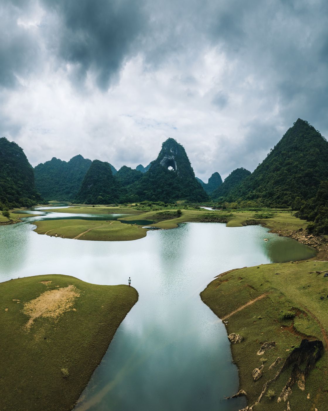 Angel Eye Mountain, Vietnam
