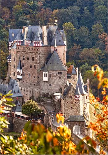 Eltz Castle from the side