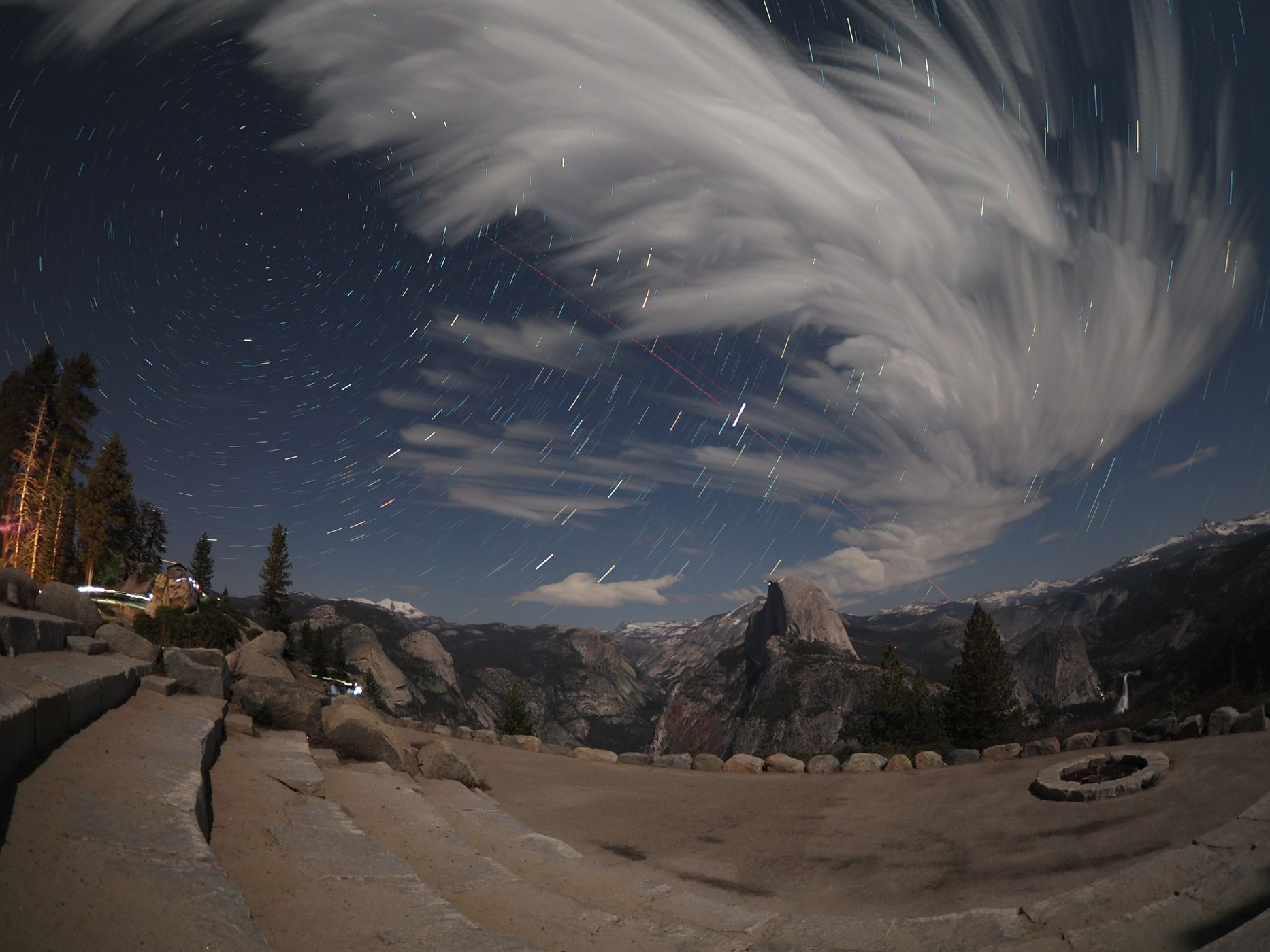 Half dome from Glacier Point Amphitheater, Yosemite, USA