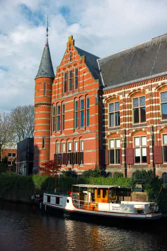Historic channel building in Groningen