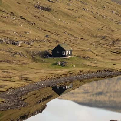 lonely house, Lake Sørvágsvatn, Faroe Islands