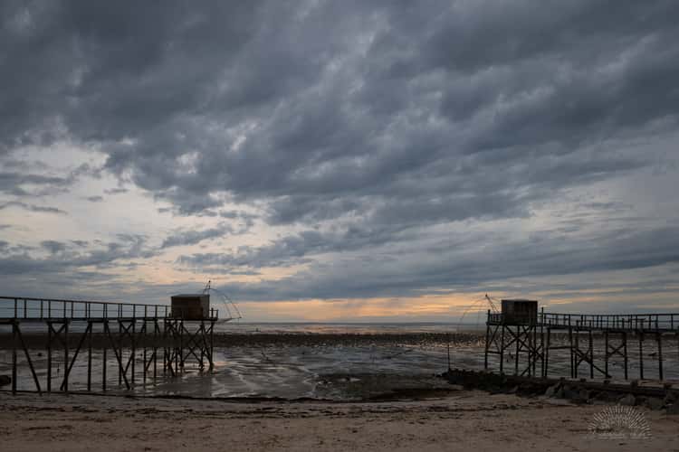 Net fishing houses