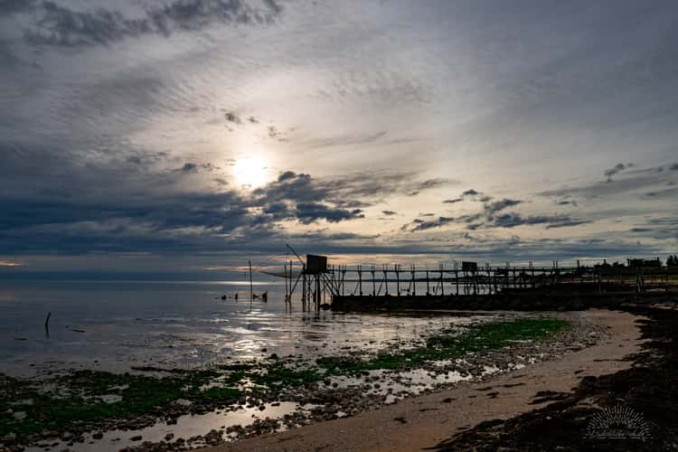 Net fishing houses
