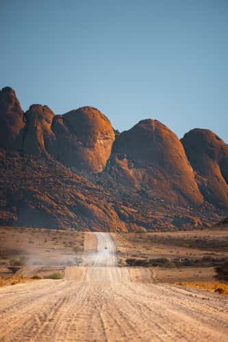 Road towards Spitzkoppe