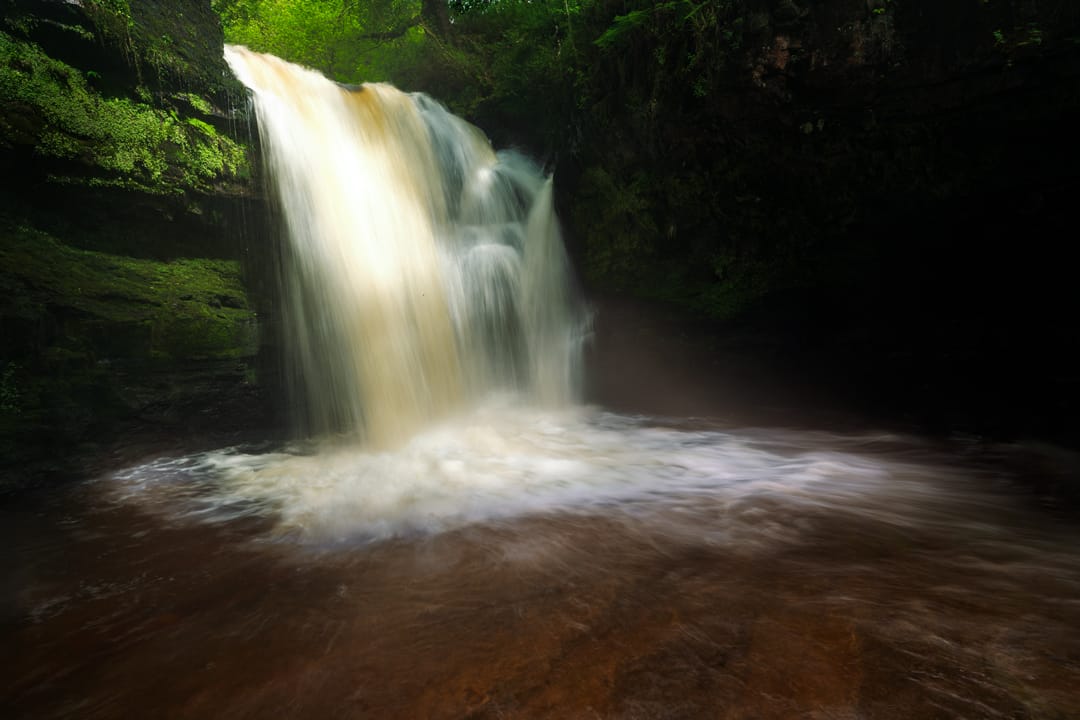 Sgwd Ddwli Isaf, Waterfall Country, Wales, United Kingdom
