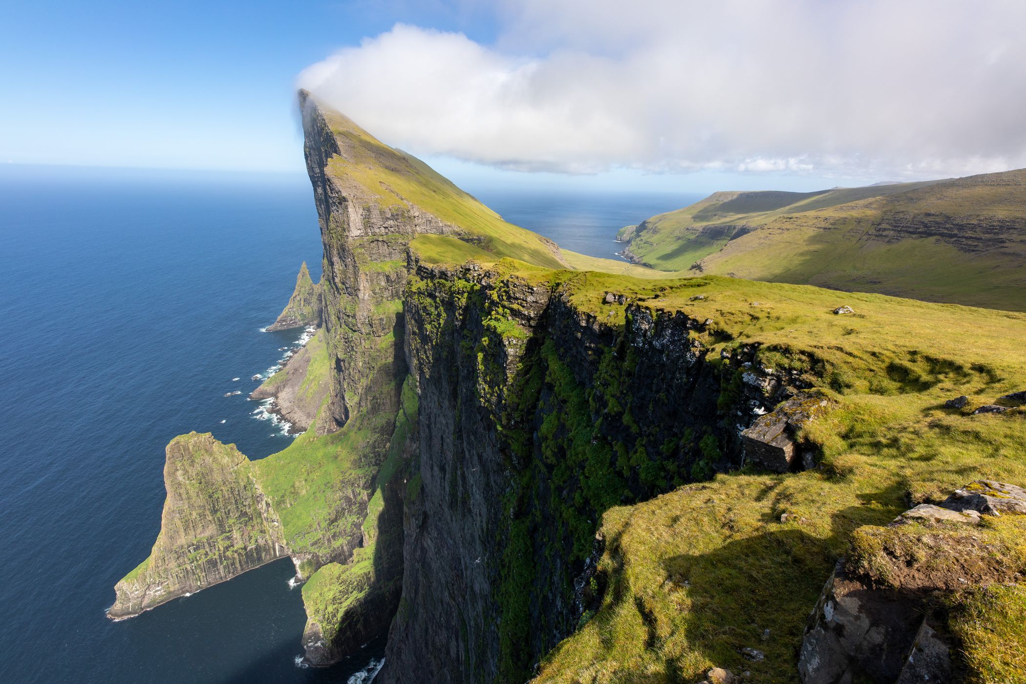 Snubbumar/Mylingur, Faroe Islands