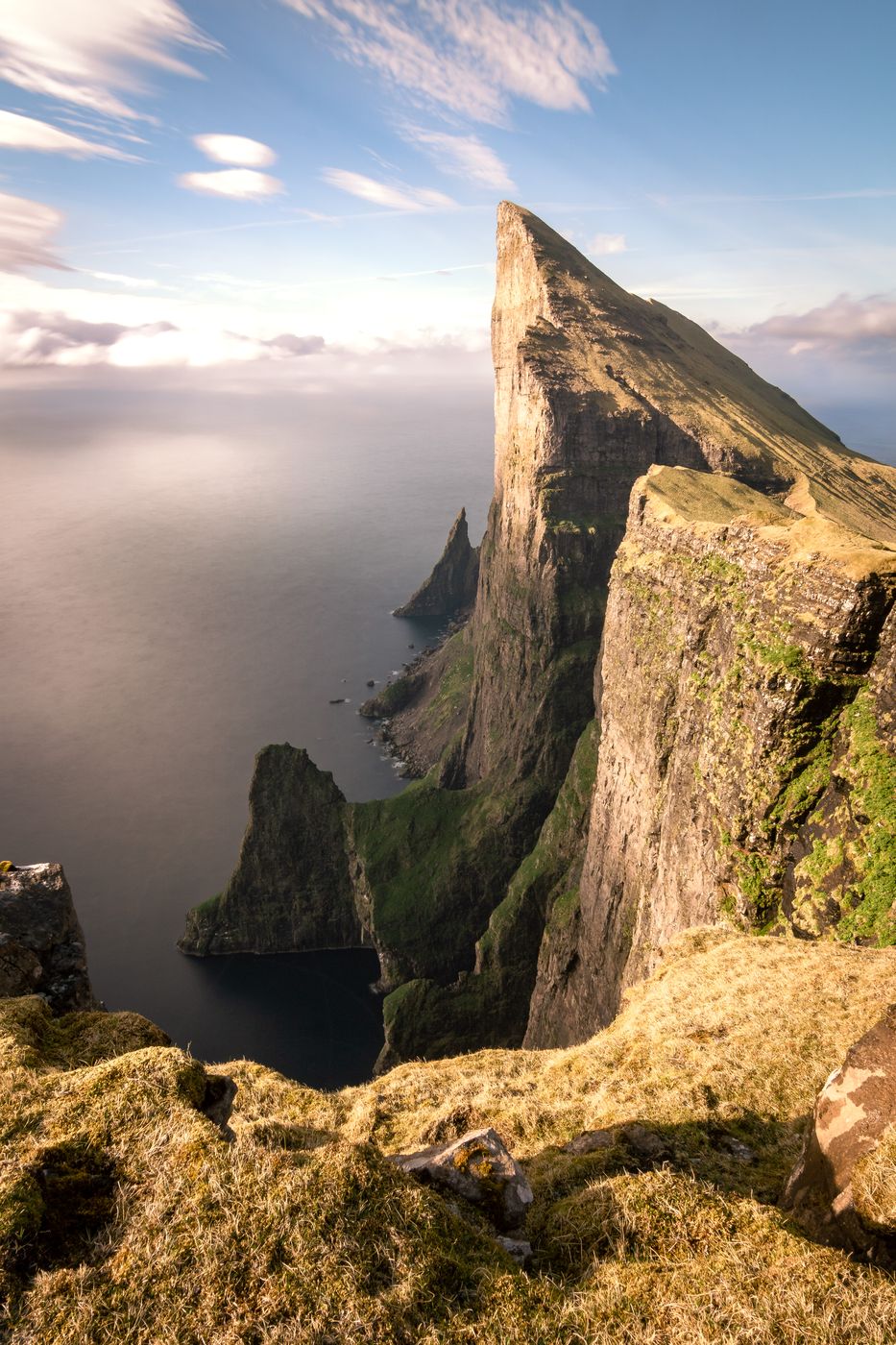 Snubbunar and Mylingur, Faroe Islands