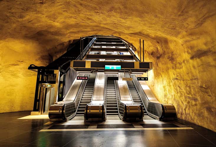Akalla Metro Station