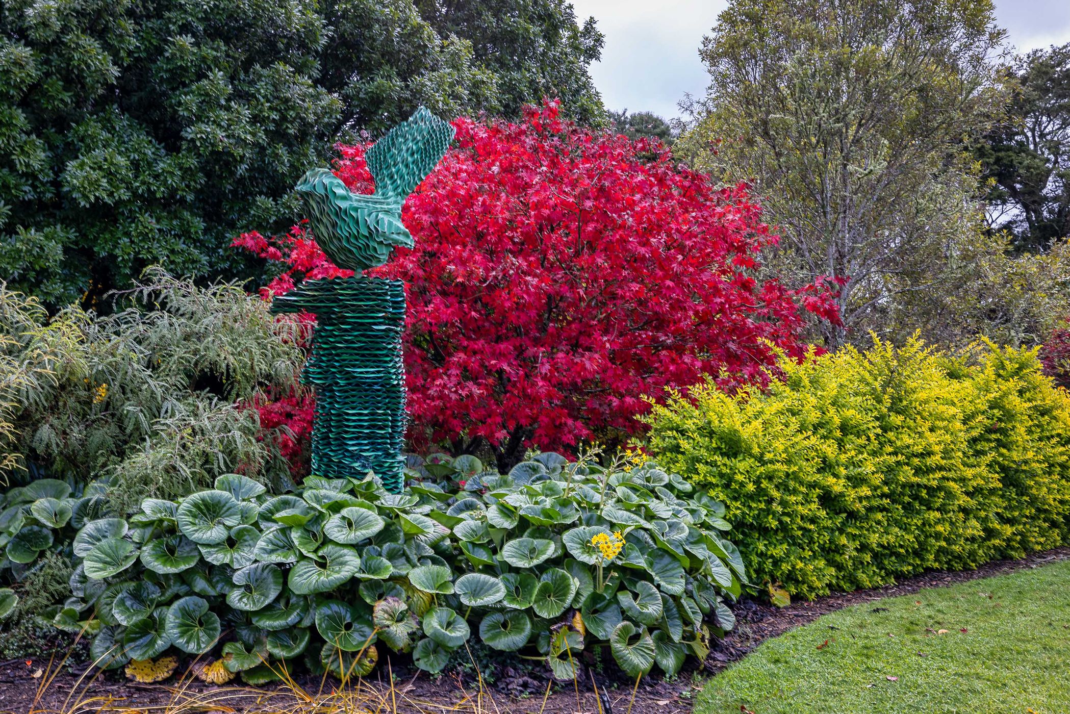 Bird Statue Auckland Botanical Gardens, North Island, New Zealand