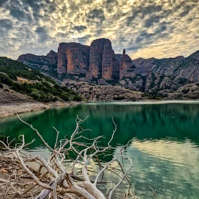 Embalse de Vadiello, Spain