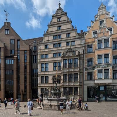 Holzmarkt mit Leibnizhaus, Germany