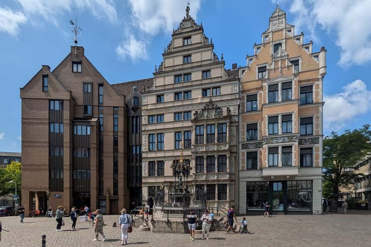 Holzmarkt mit Leibnizhaus