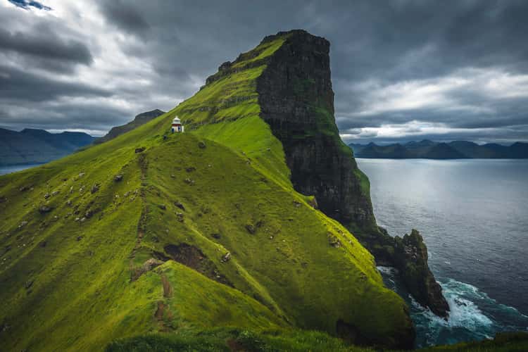 Kallur Lighthouse, Kalsoy