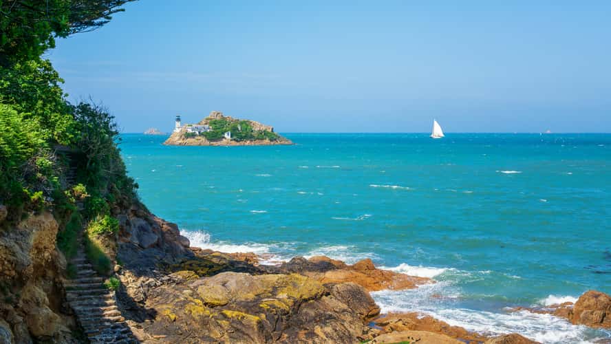 Louët island lighthouse