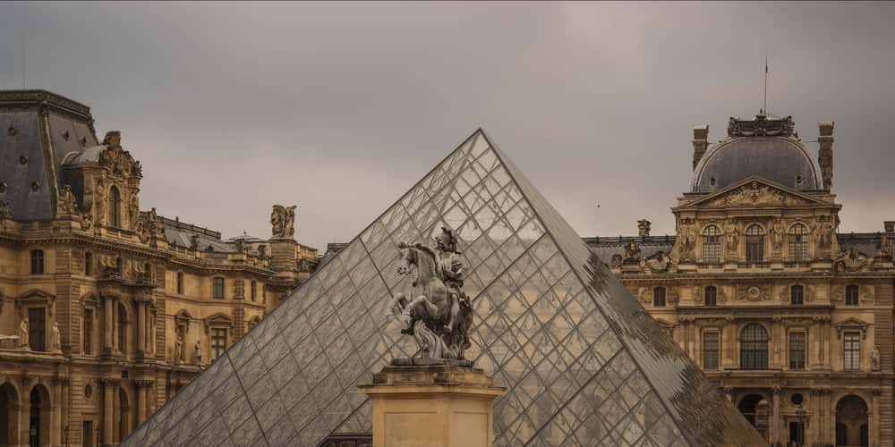 Louvre, Paris
