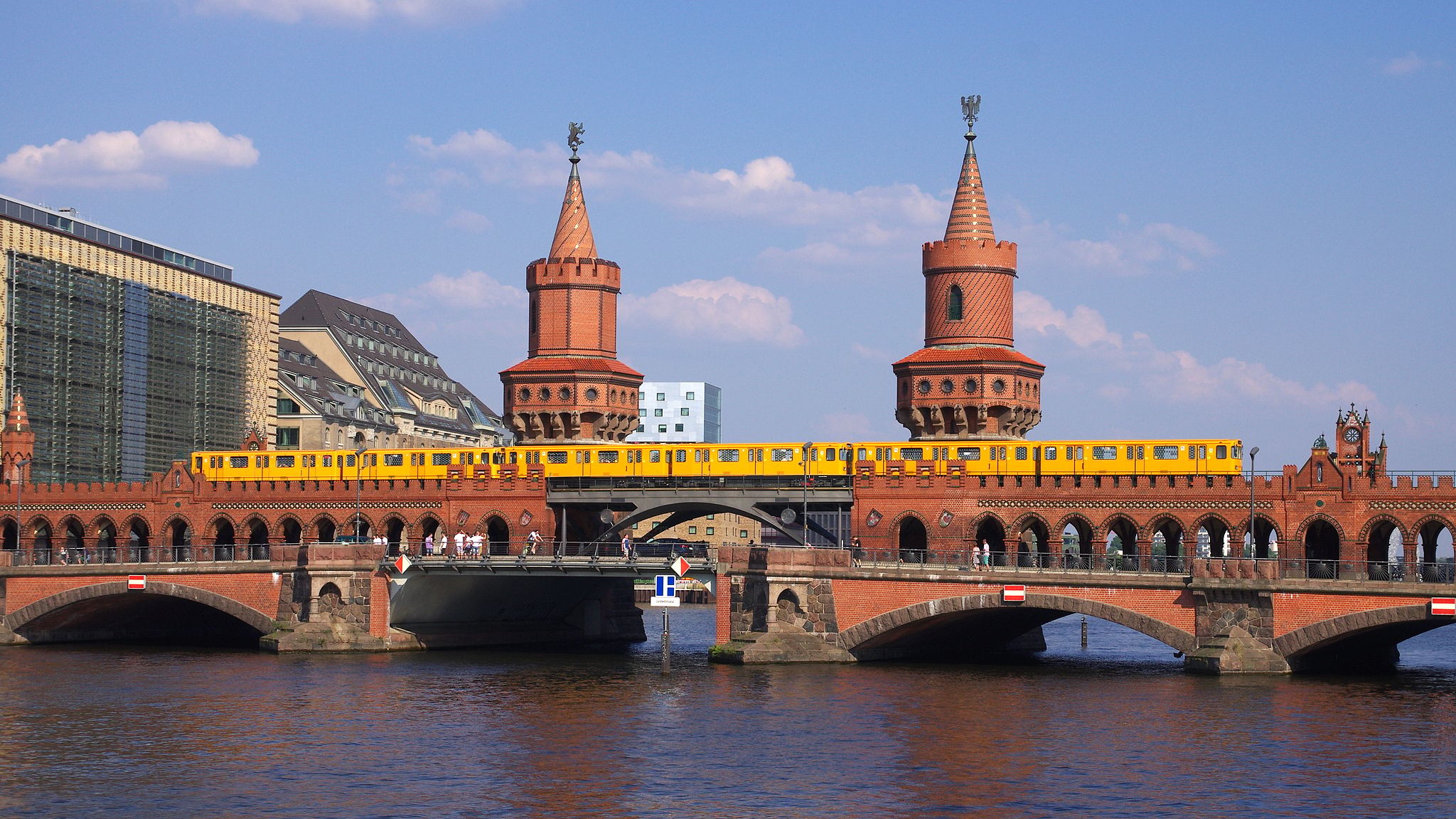 Oberbaumbrücke Nord-West Side, Germany