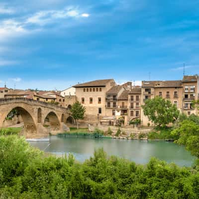 Puente romantico de Puente la Reina, Spain