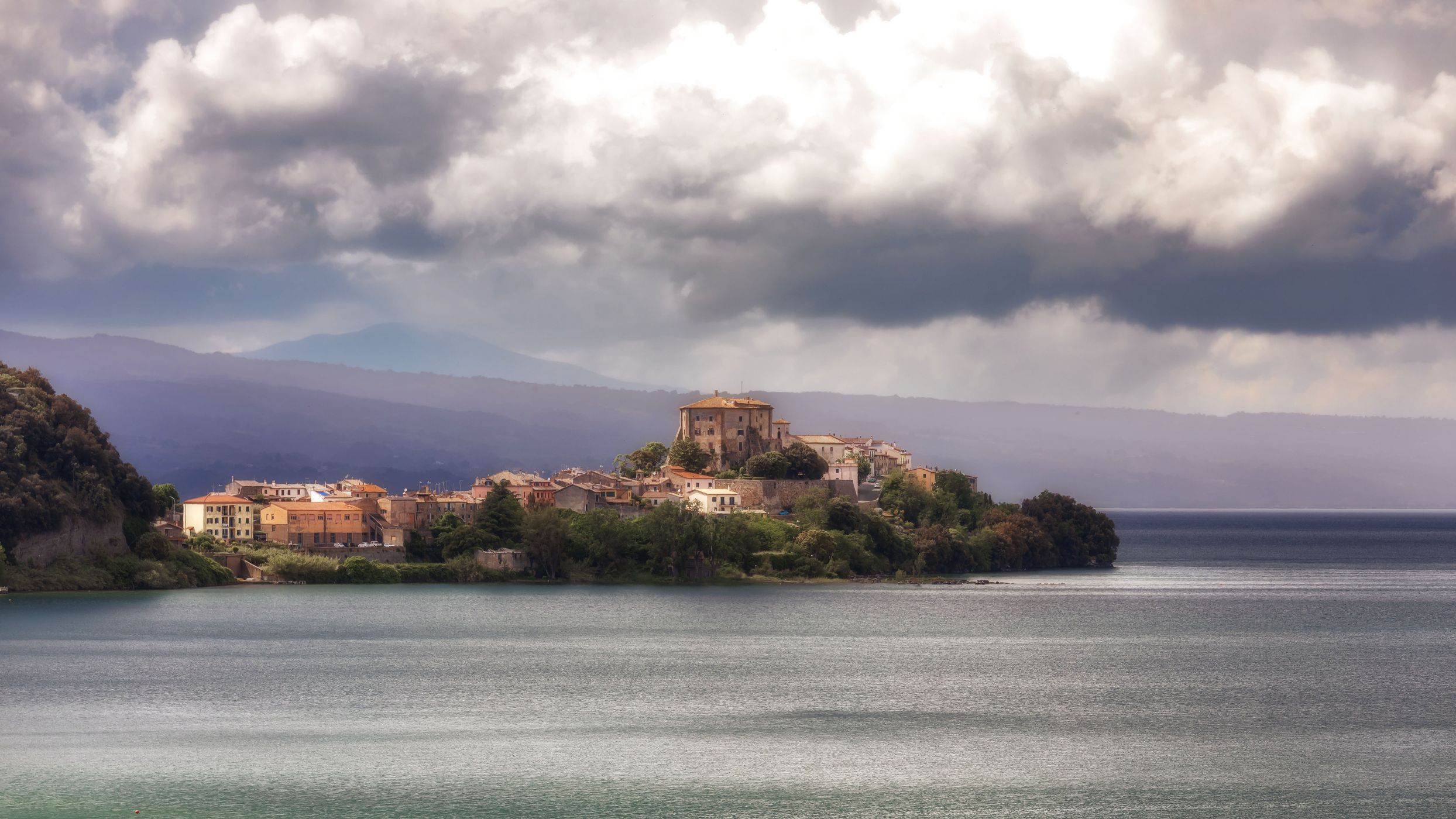 borgo dei pescatori a Marta, Italy