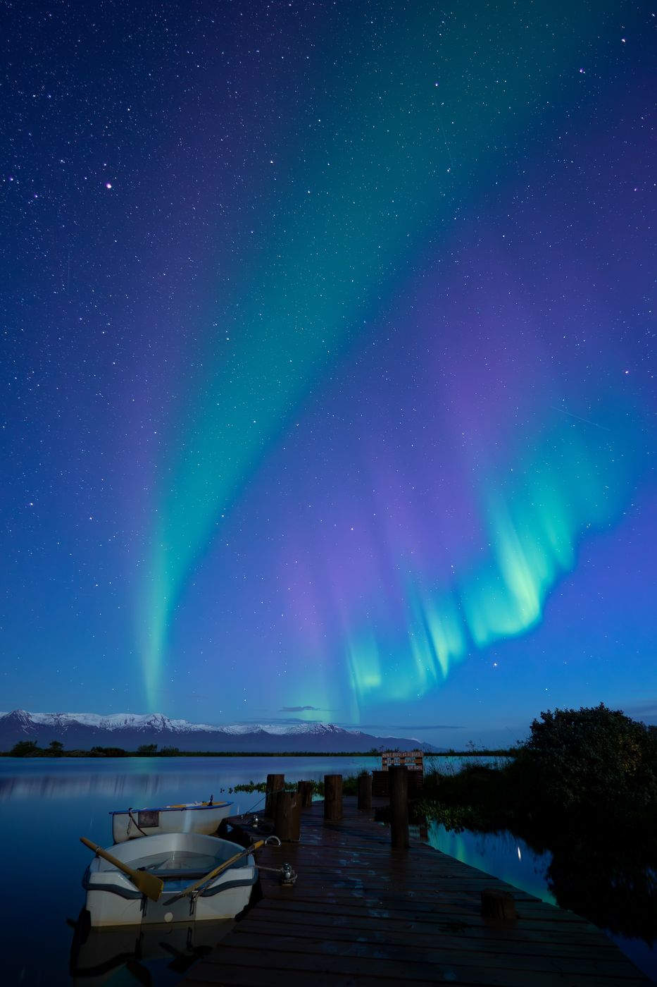 Lake Kaldbakstjarnir, Iceland