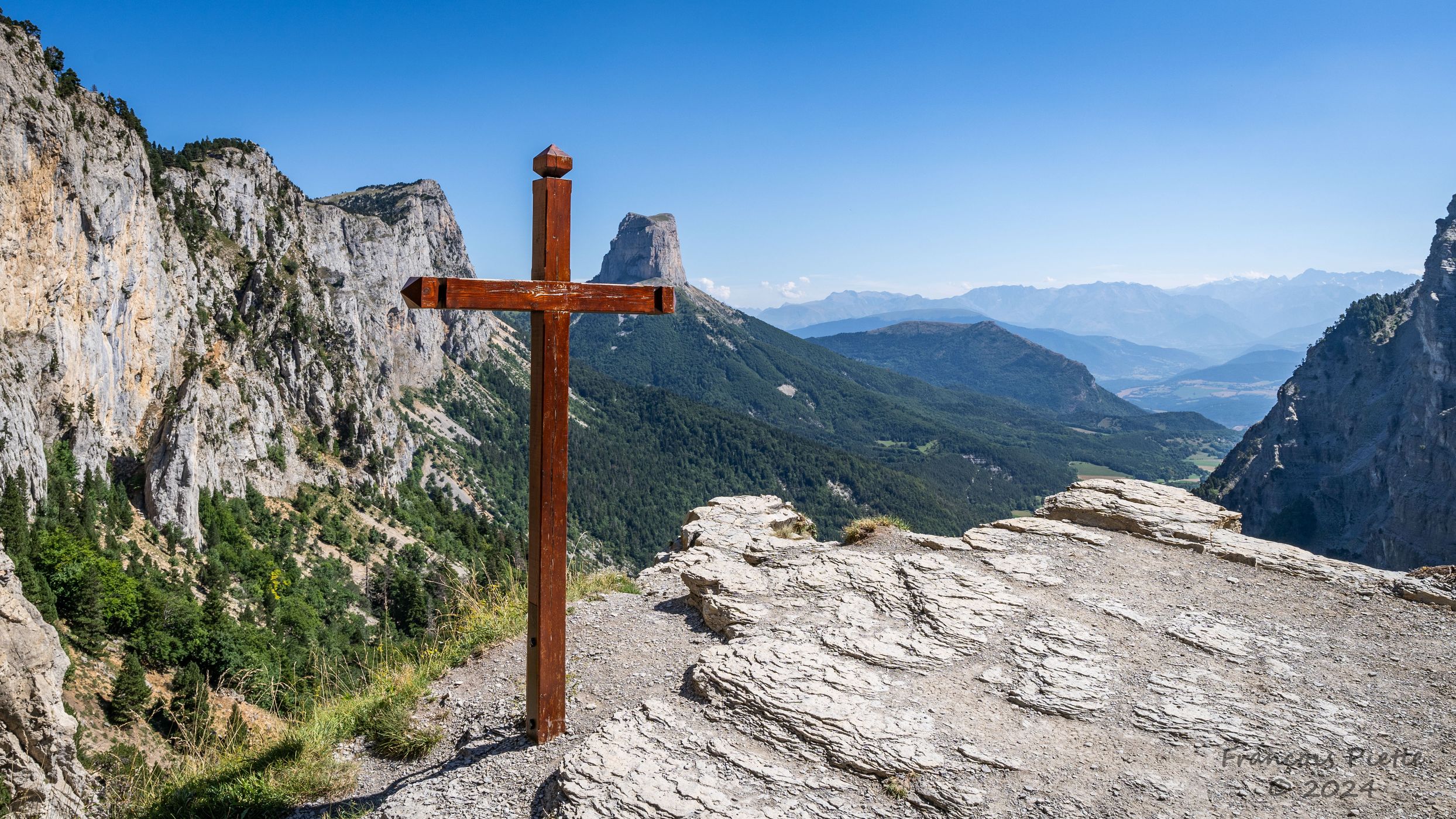 Le Pas de l'Aiguille, France