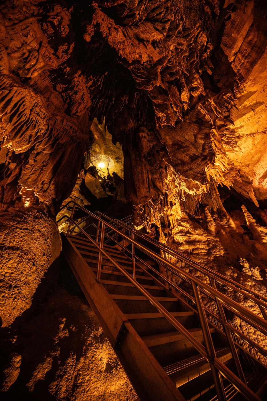 Mammoth Cave National Park Domes and Dripstones Tour, USA