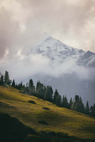 Mountain range, At Bashi Valley
