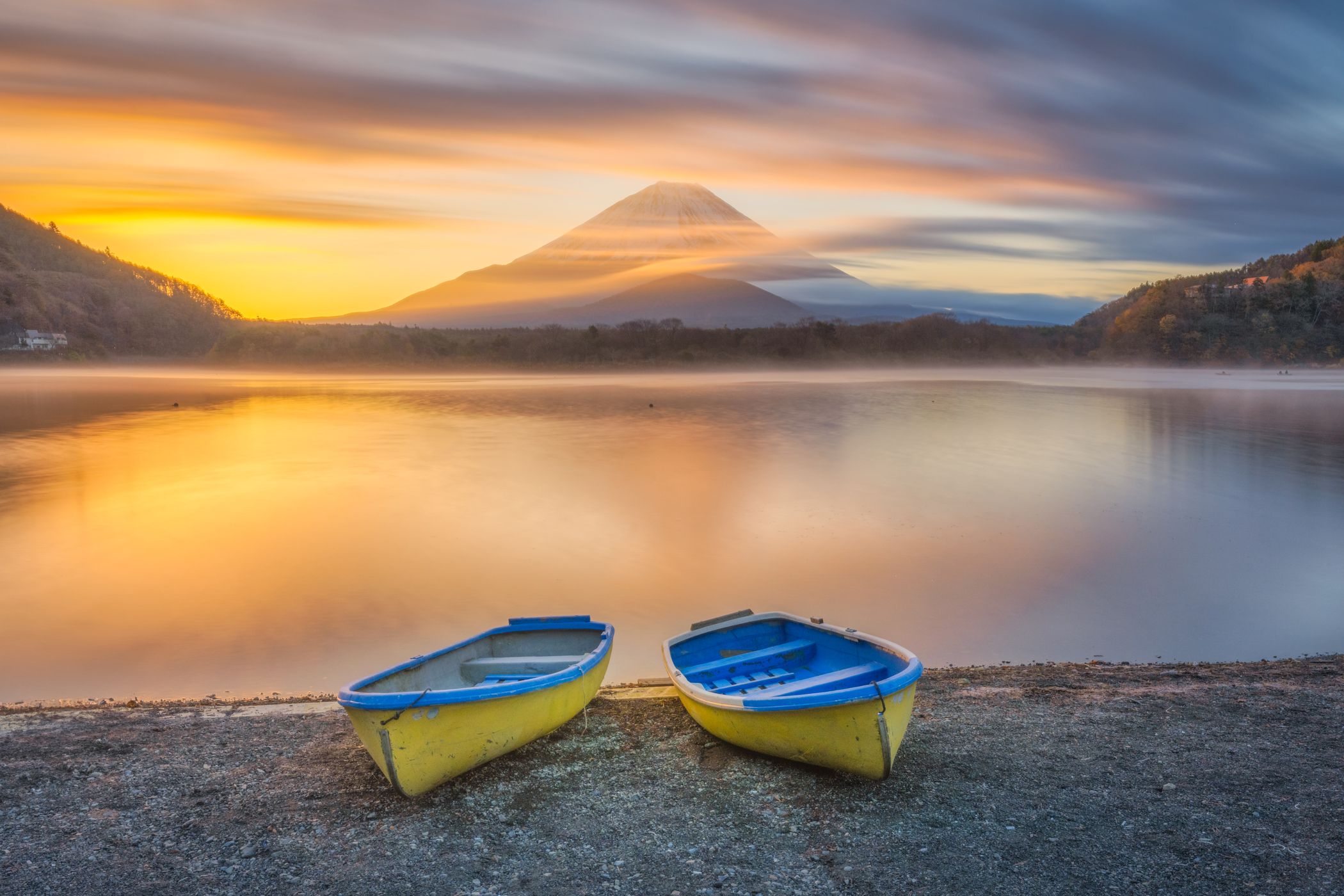 マウント富士 Mount Fuji from Lake Shoji, Japan