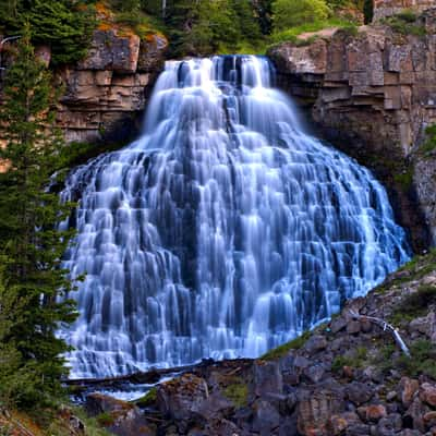 Rustic Falls, USA